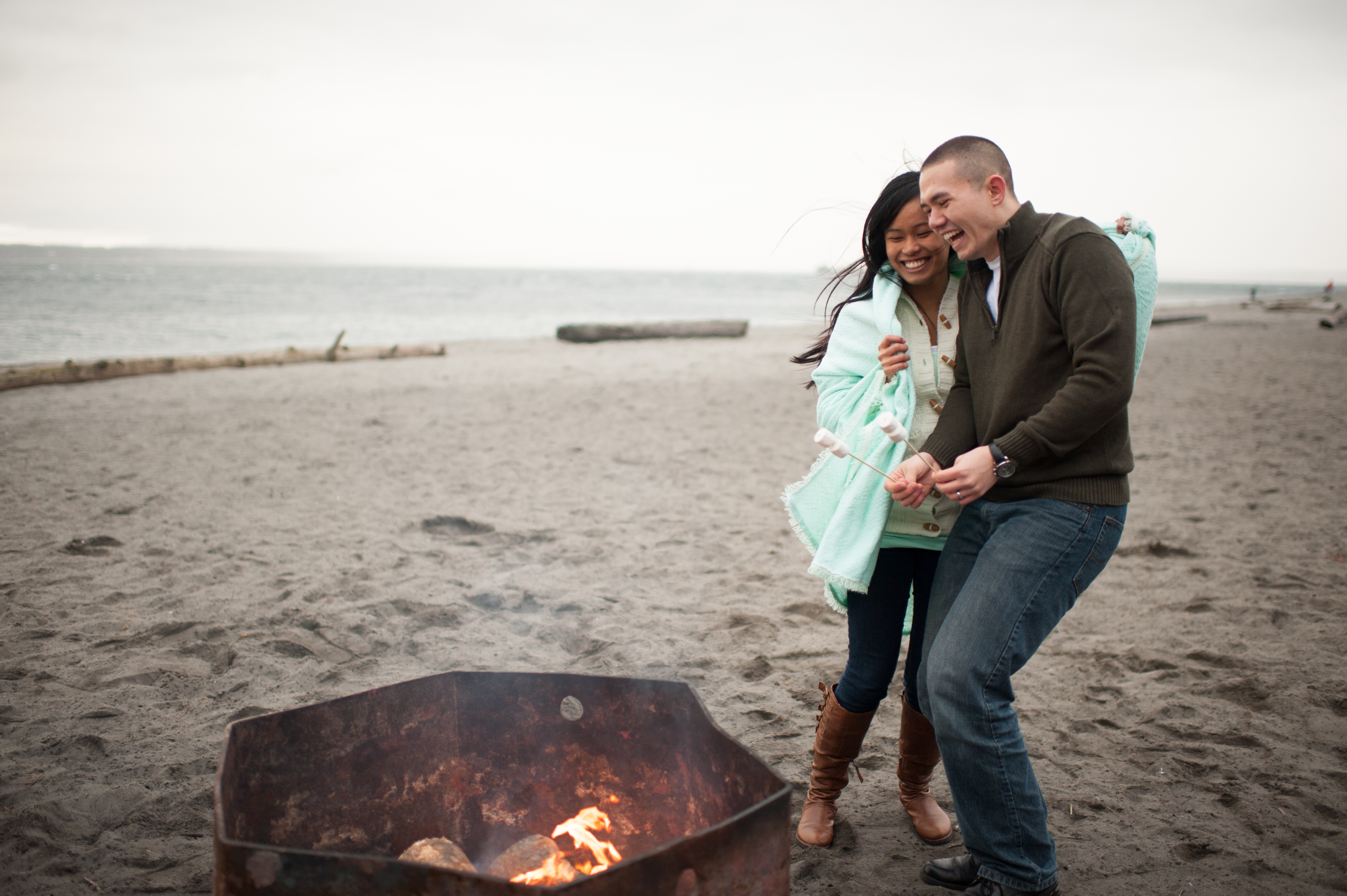 golden gardens engagement photos