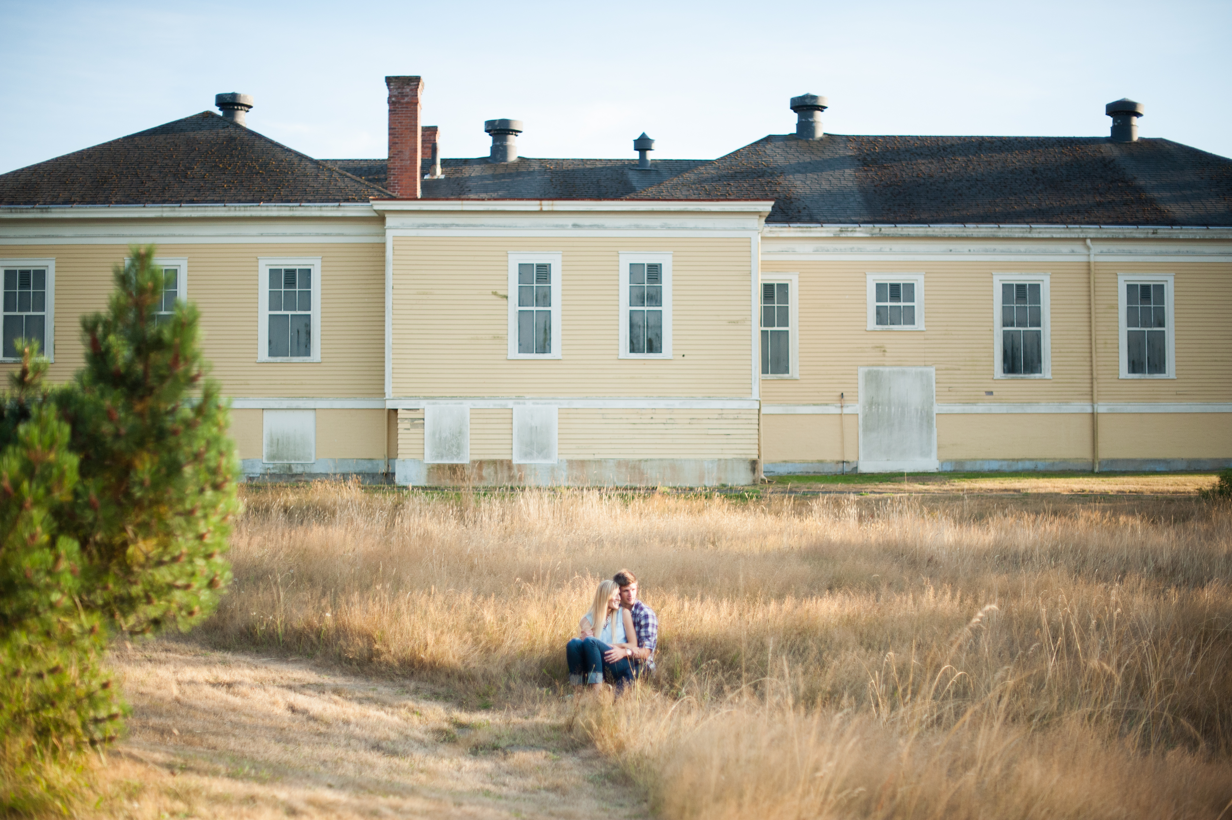 discovery park engagement session