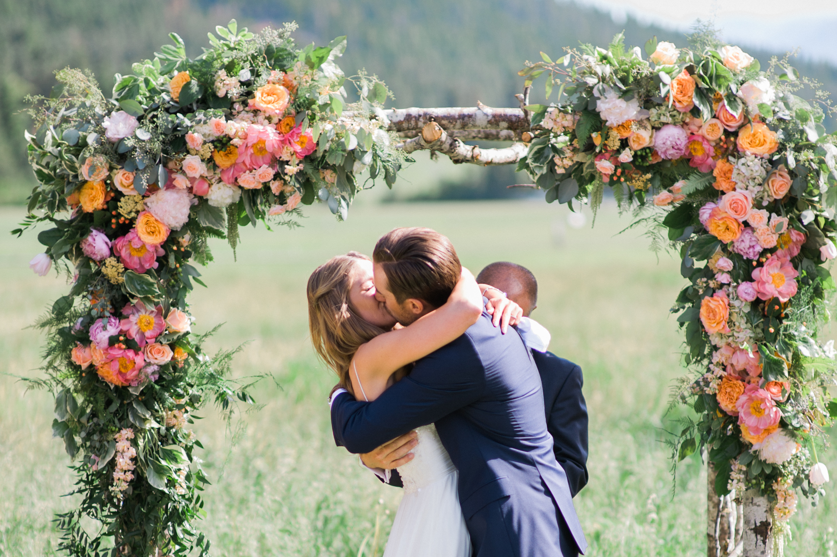 mountain springs lodge wedding leavenworth wa