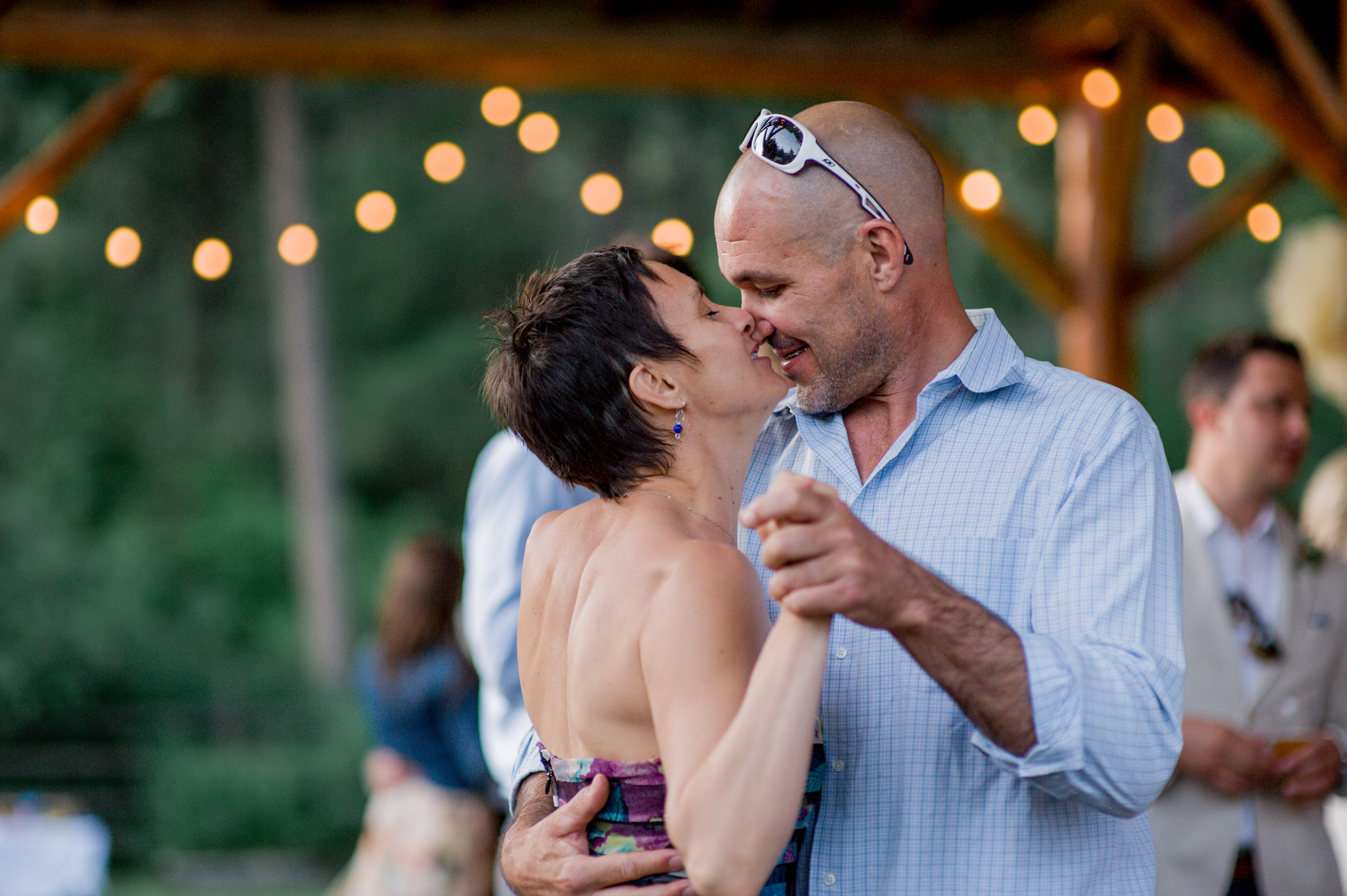 mountain springs lodge leavenworth wedding