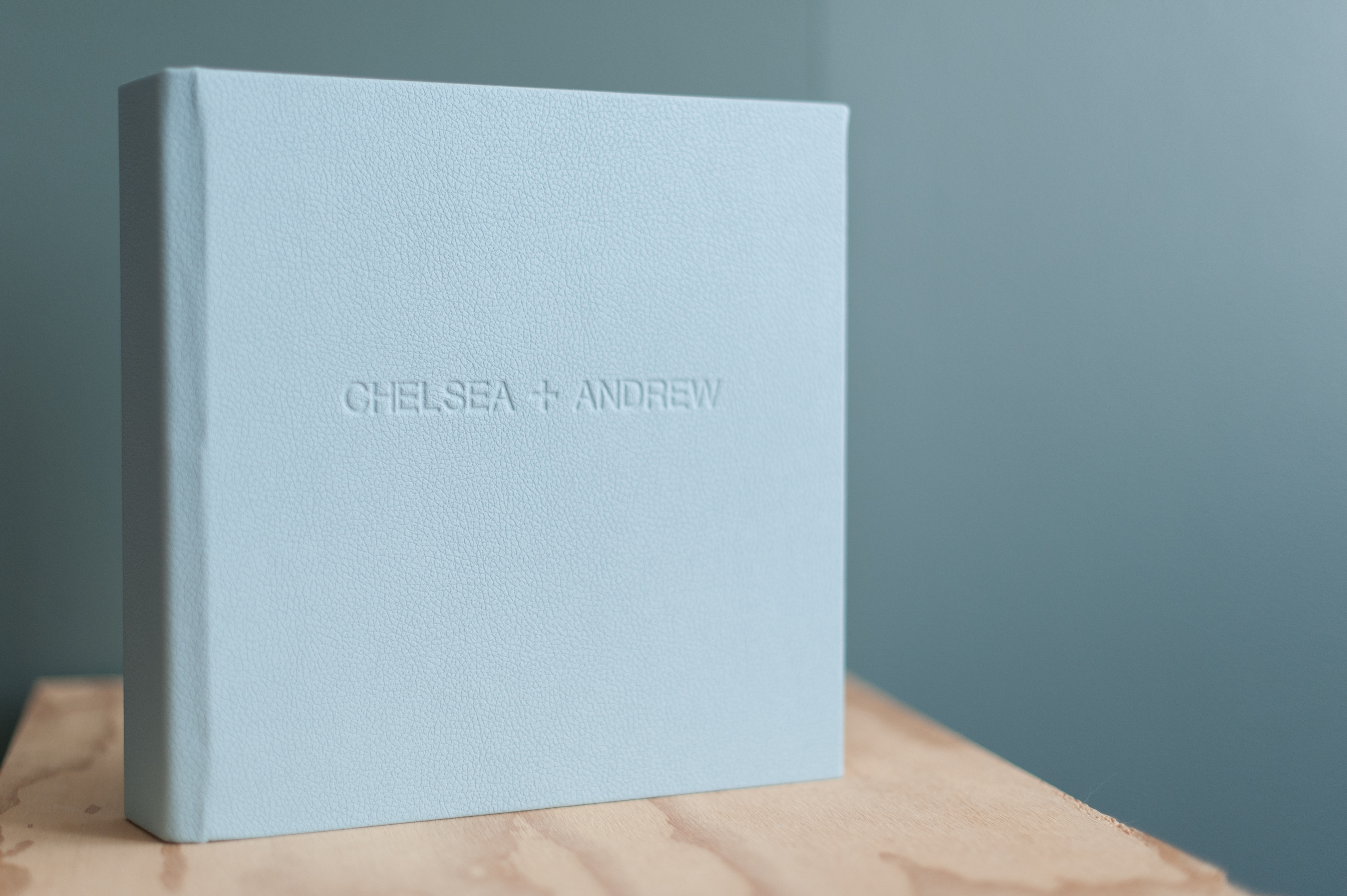 seattle luxury wedding albums queensberry