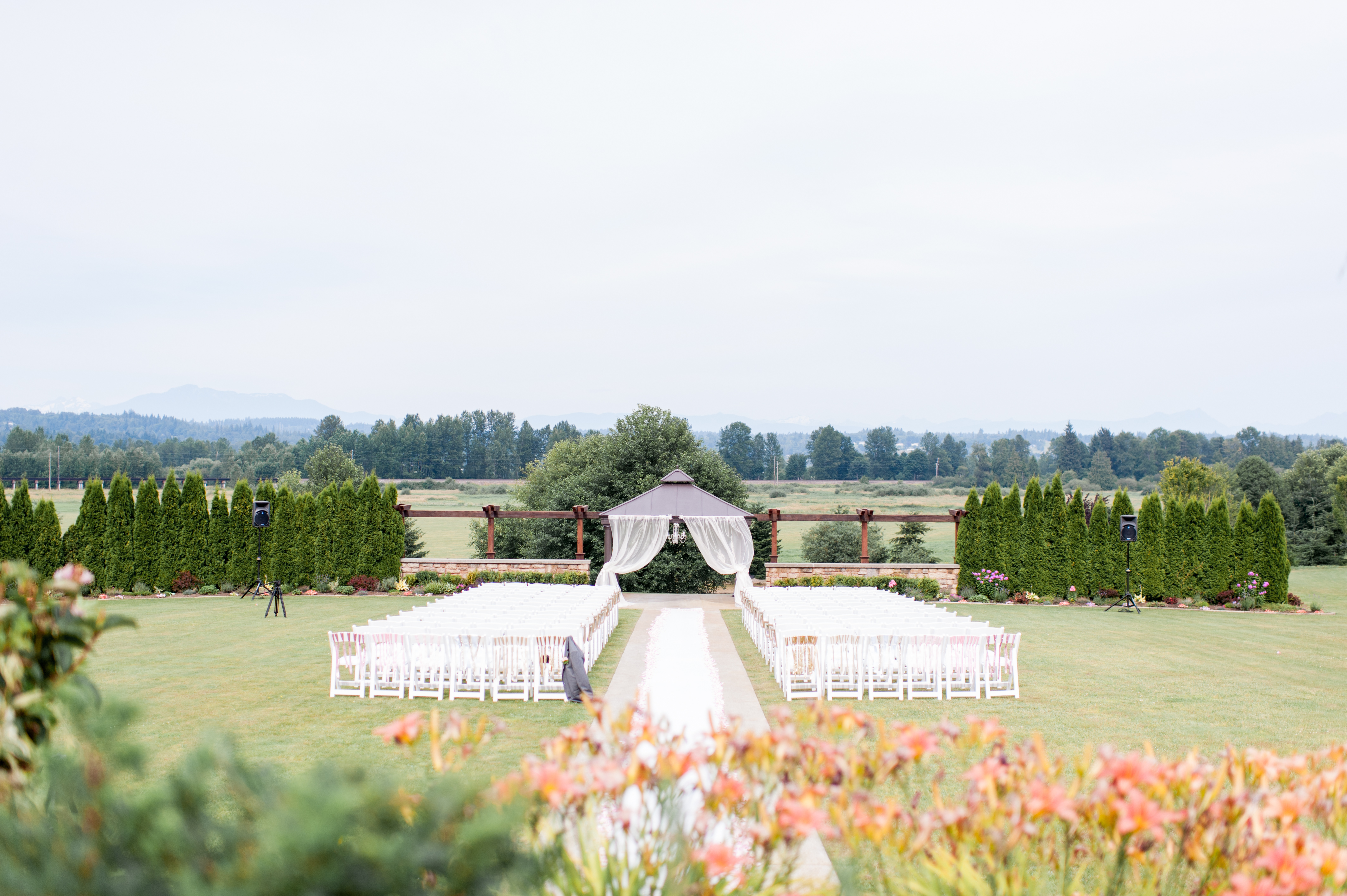 lord hill farms snohomish wedding photography