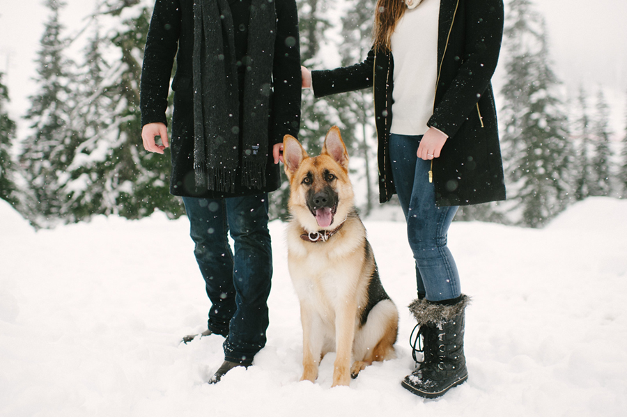 snoqualmie pass snow engagement photos