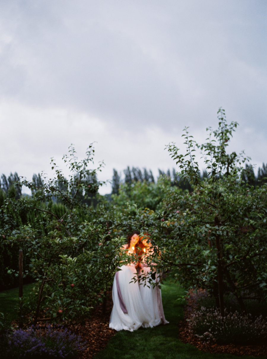 woodinville lavender farm wedding