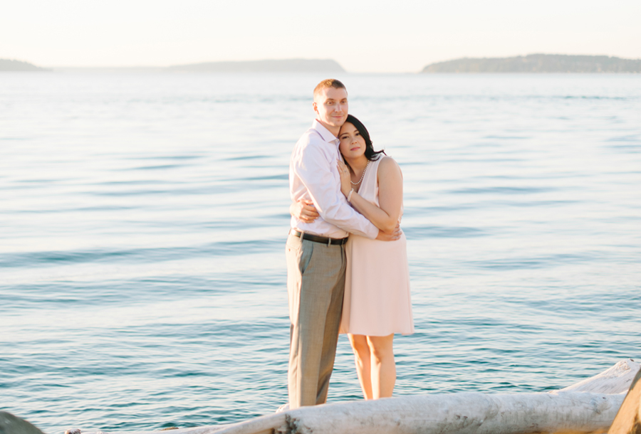 mukilteo beach engagement photos