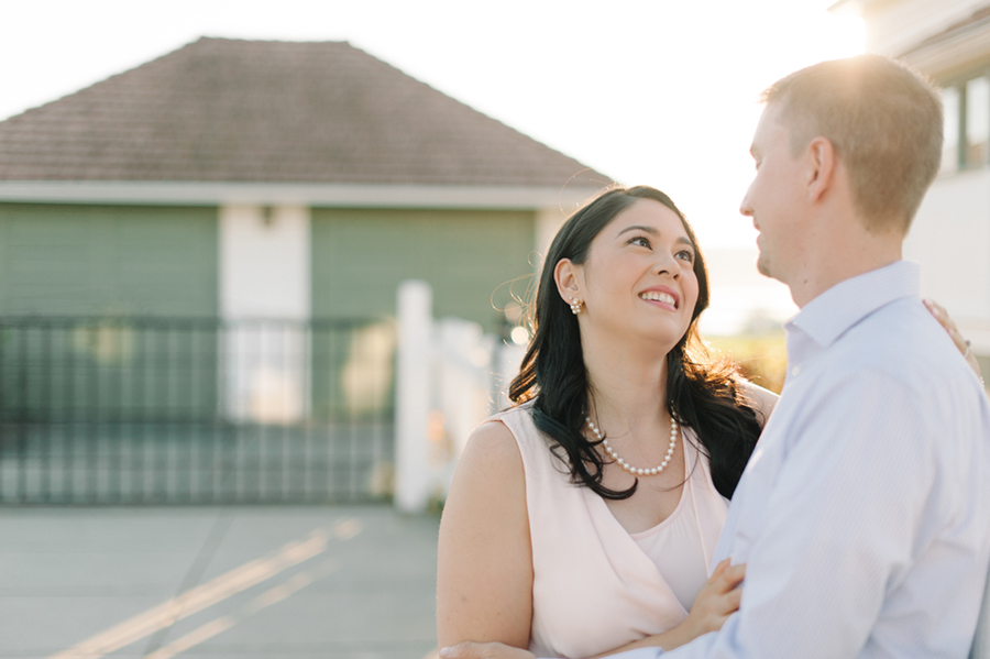 mukilteo-beach-engagement-photos-011