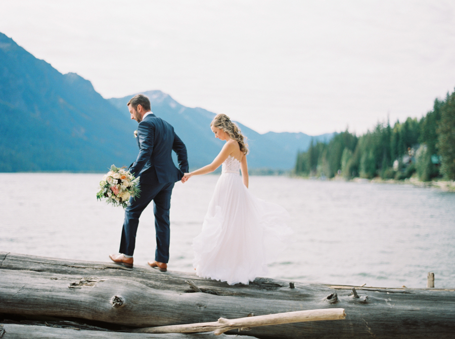 brown-family-homestead-wedding-leavenworth-001213