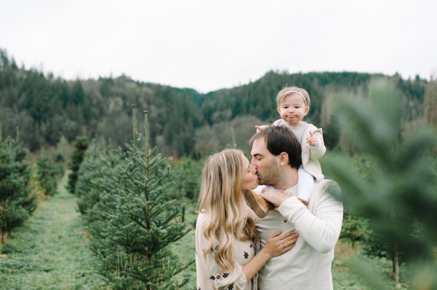 seattle-tree-farm-family-portraits017