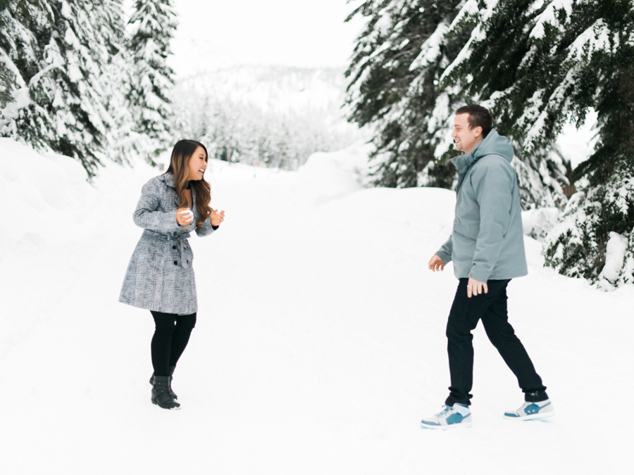 seattle engagement photographer snow