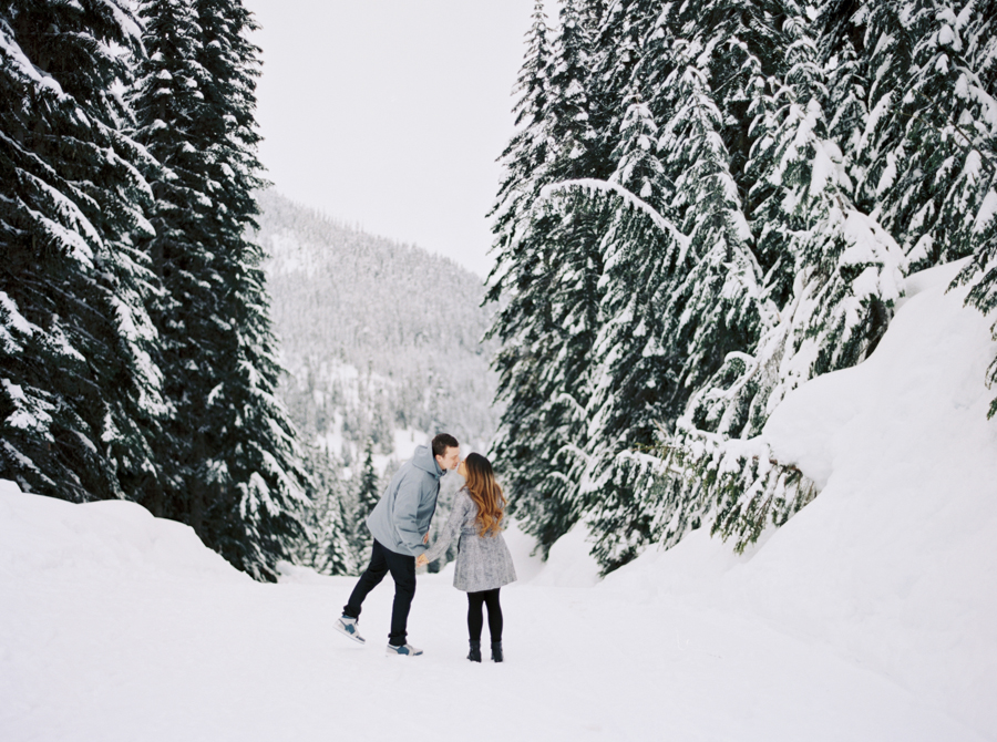 snow engagement session on film snoqualmie wa