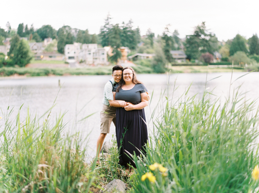 seattle-engagement-photos-film-dog026