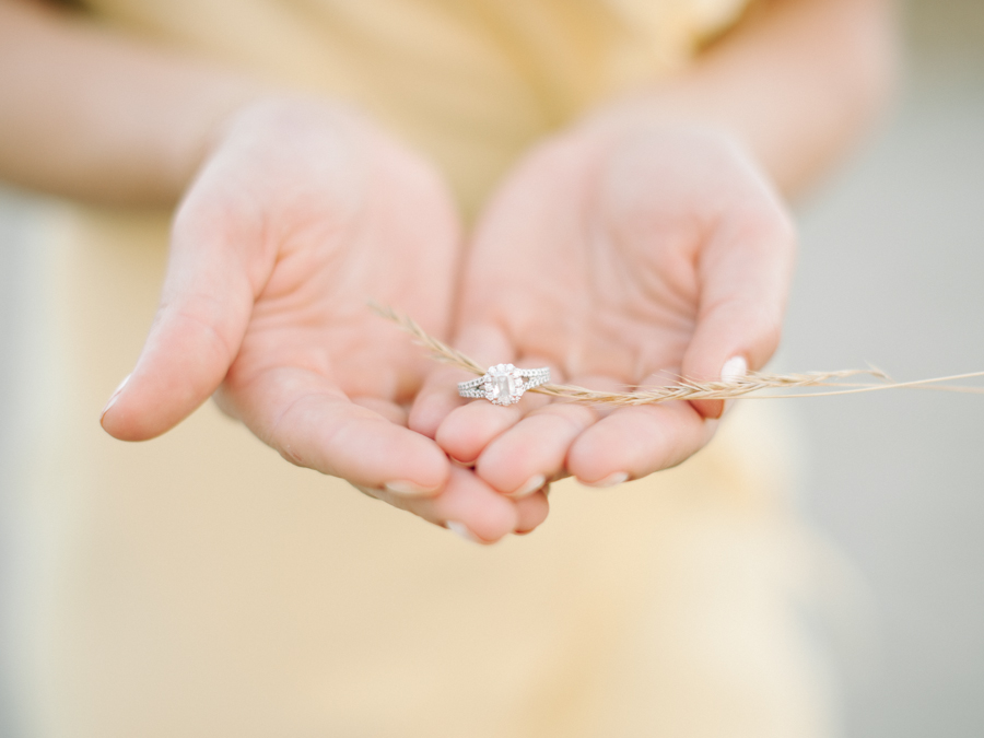 discovery-park-engagement-photos-film0011