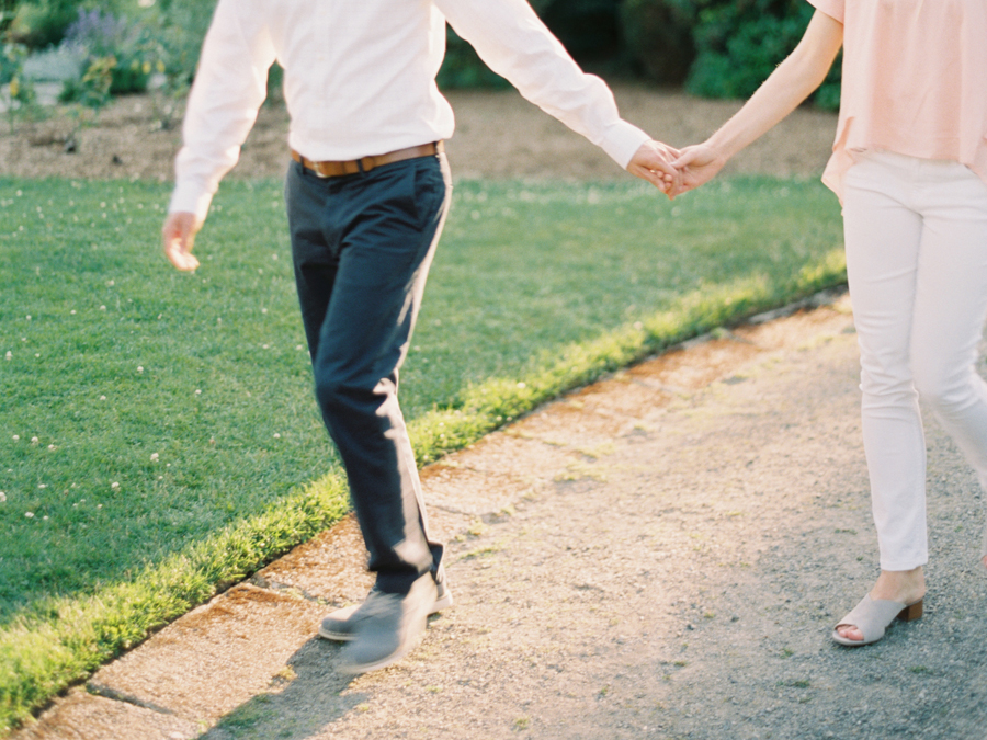 Seattle-Engagement-Photos-Rose-Garden0007