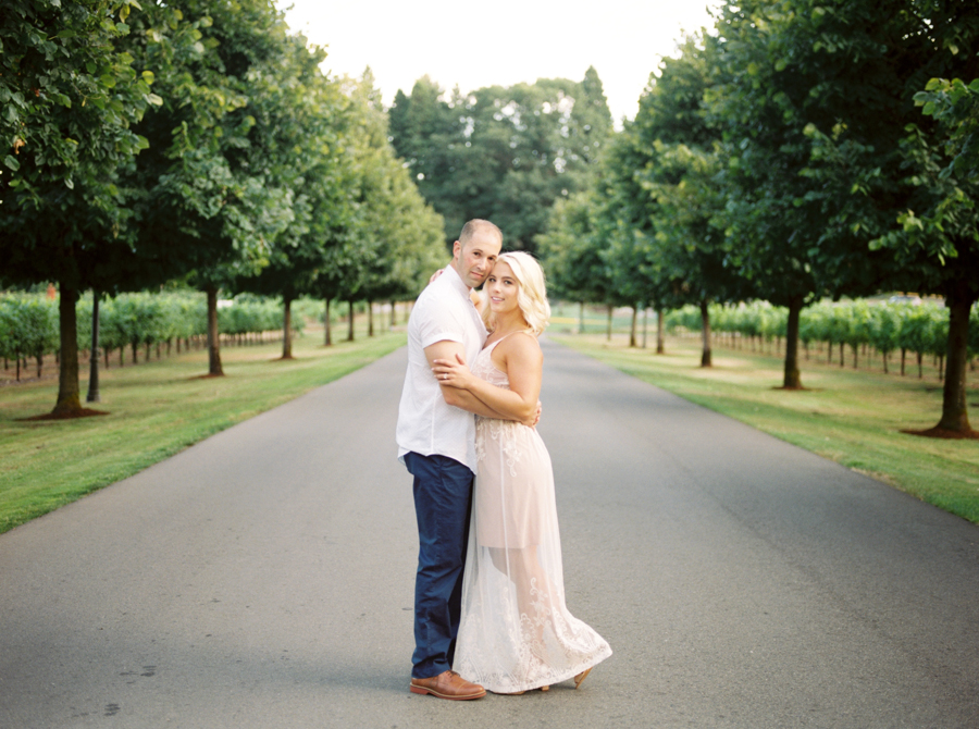 vineyard-engagement-photos-film0026