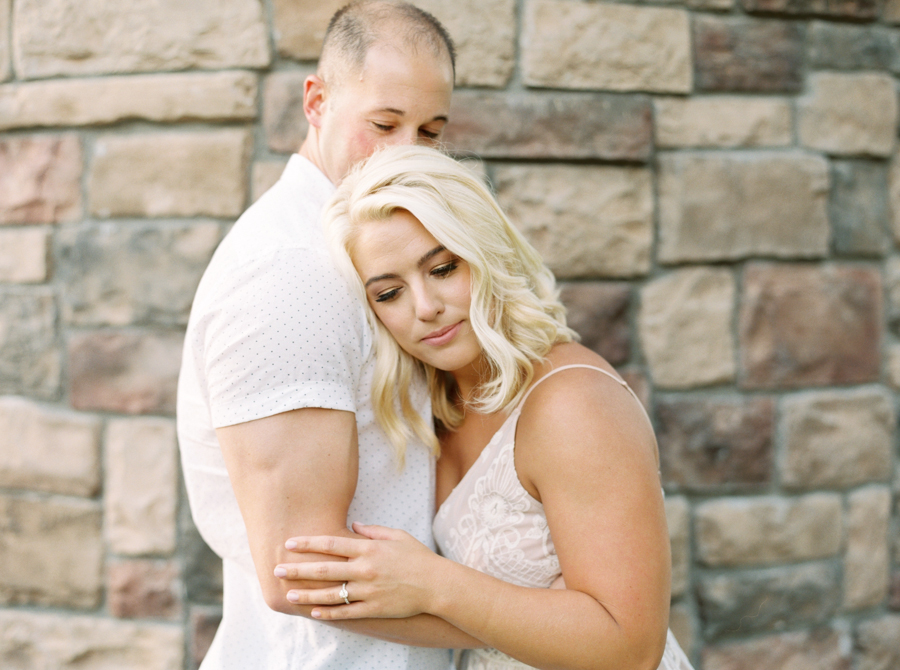 vineyard-engagement-photos-film0027