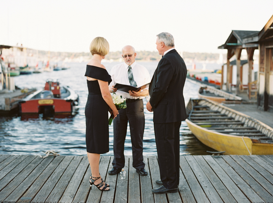 center-for-wooden-boats-seattle-wedding-0201