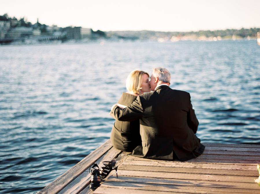 center-for-wooden-boats-seattle-wedding-0202