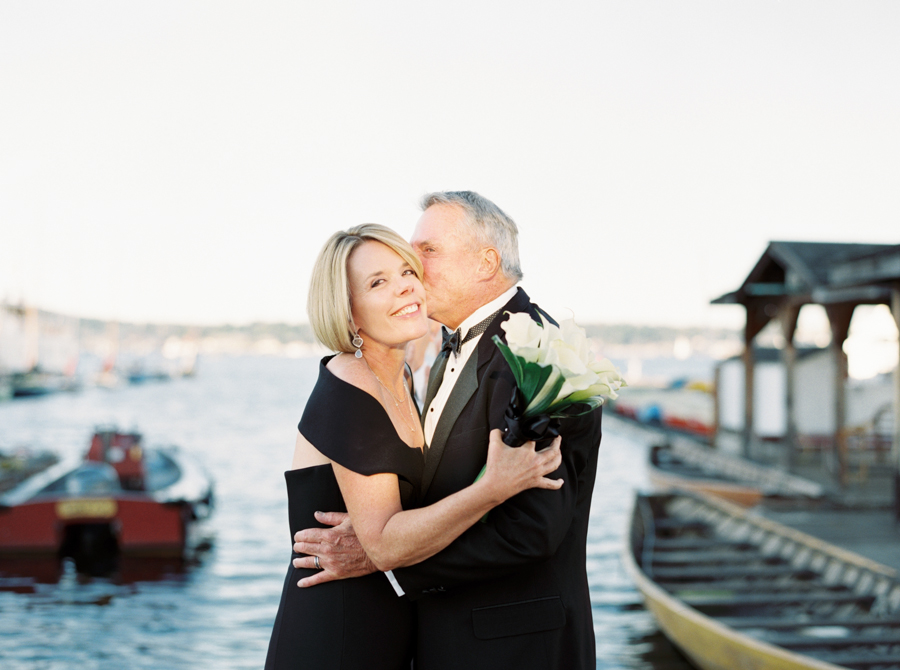 center-for-wooden-boats-seattle-wedding-0212