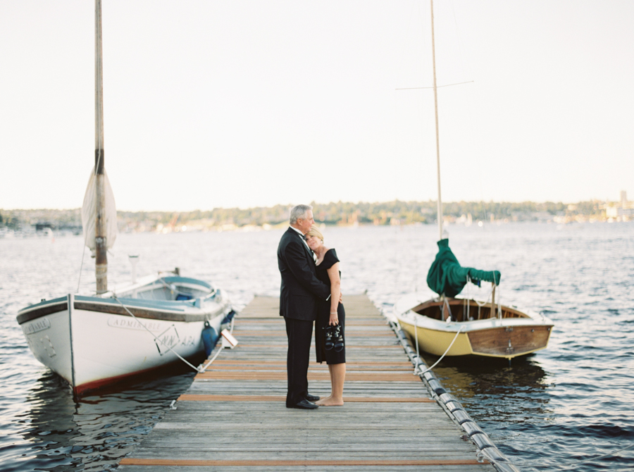 center-for-wooden-boats-seattle-wedding-0216