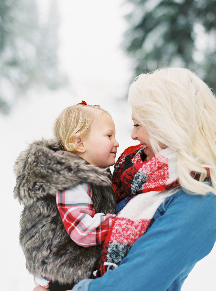 seattle-family-photos-snow-film-004