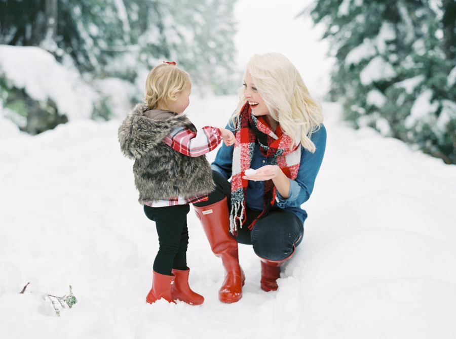 Snoqualmie Pass Snow Family Photos on Film