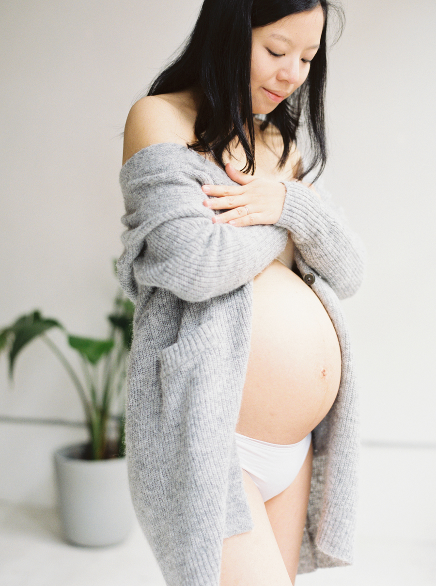 Seattle Film Maternity Photos Indoors