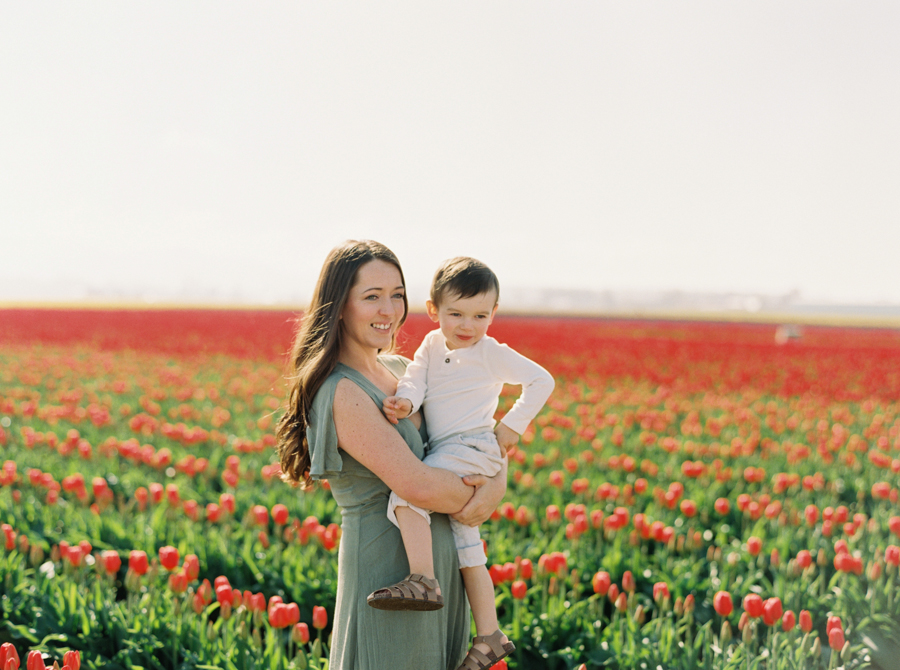 seattle-family-photographer-film-tulips-053