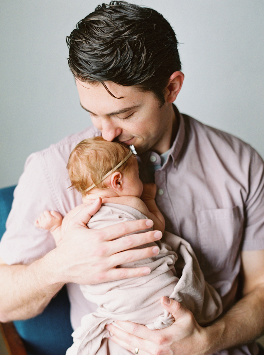 seattle-newborn-photographer-film-005