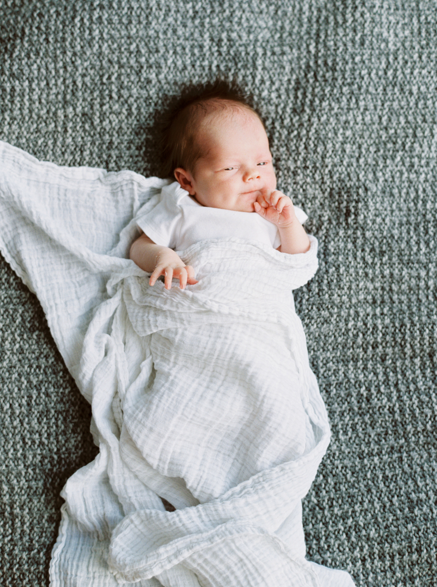 seattle-newborn-photographer-film-20