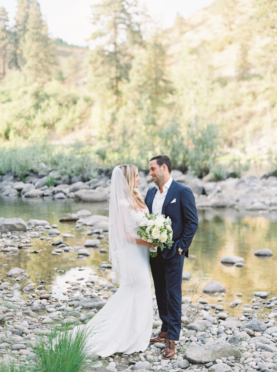 leavenworth-wedding-photographer-film-037