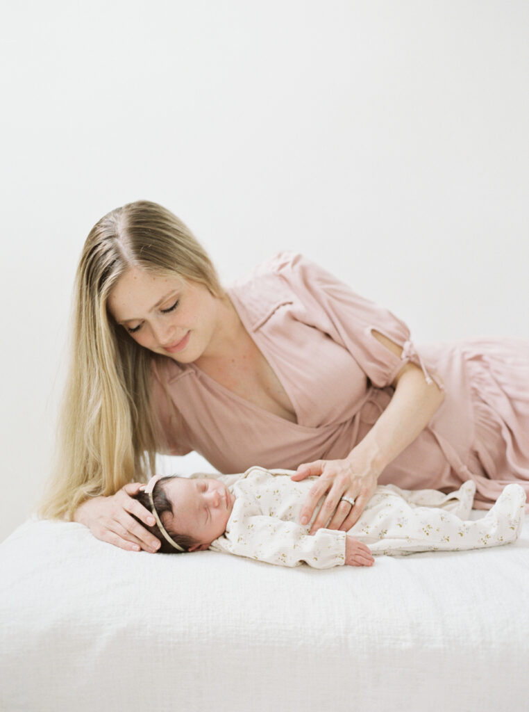 seattle newborn photographer