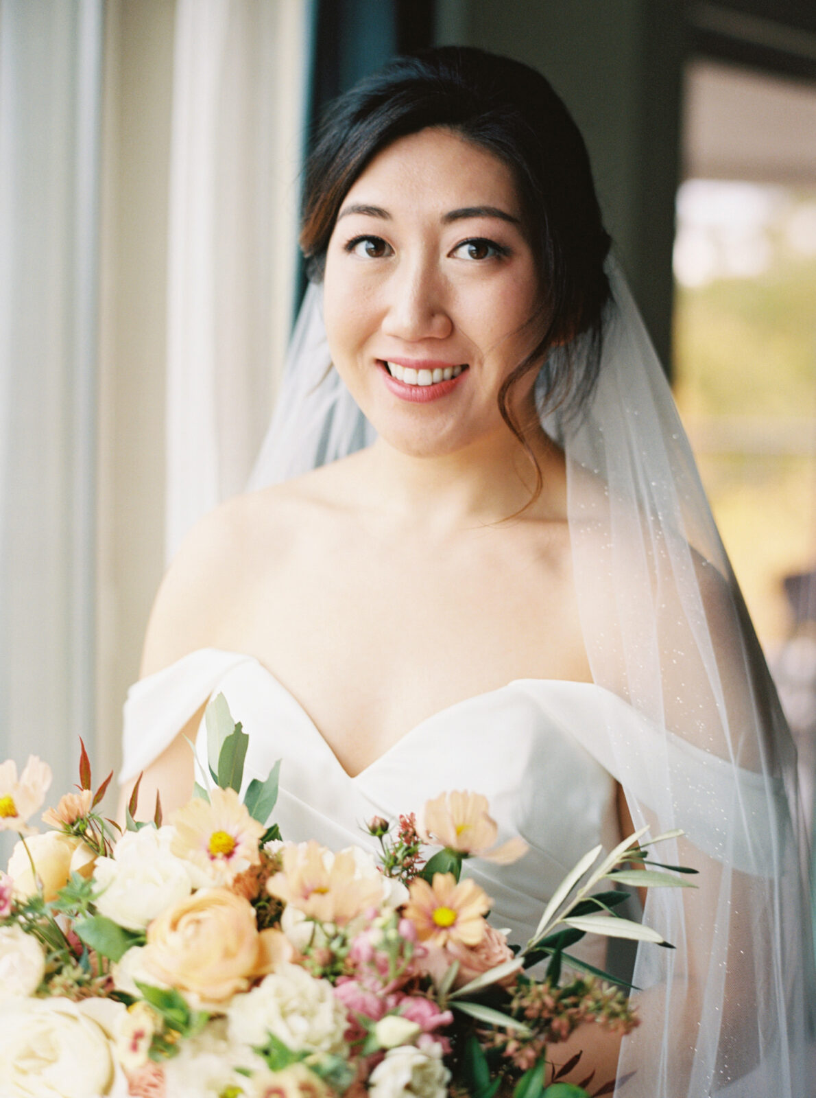 woodmark hotel kirkland wedding first look