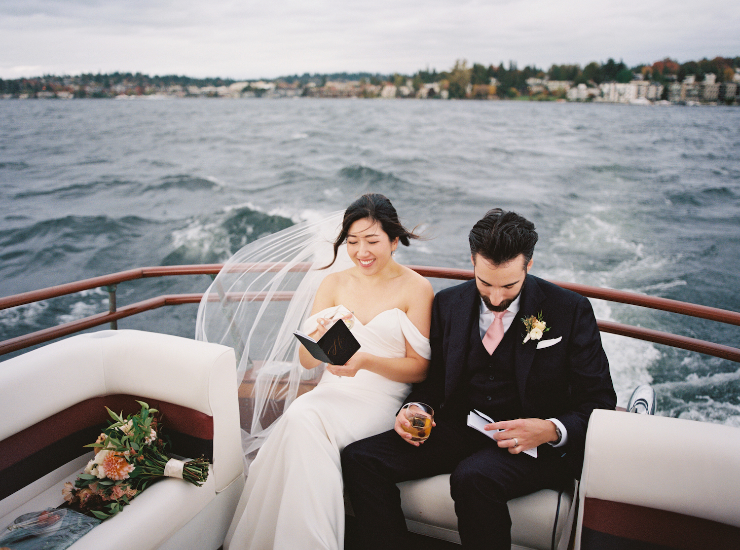 woodmark hotel wedding boat ride