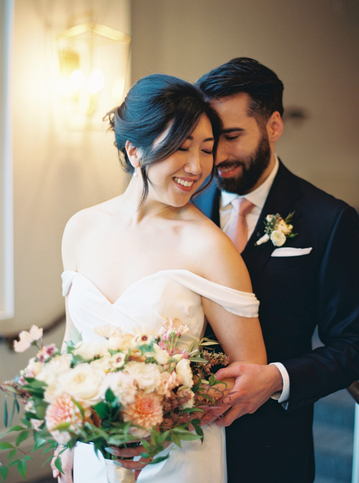 woodmark hotel kirkland wedding first look