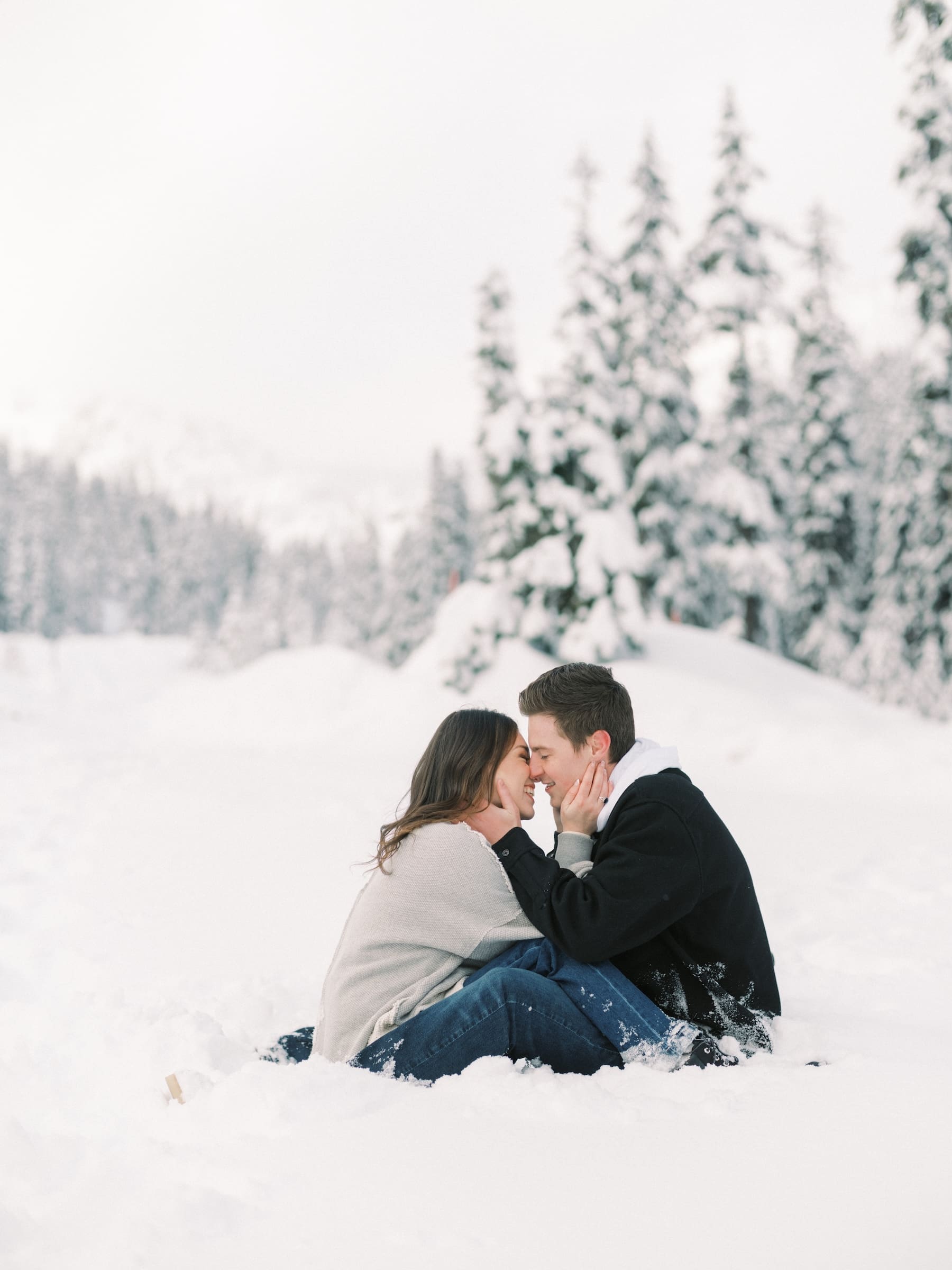 alpental snowy engagement photos